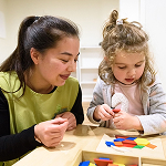 Green Giraffe Nursery logo